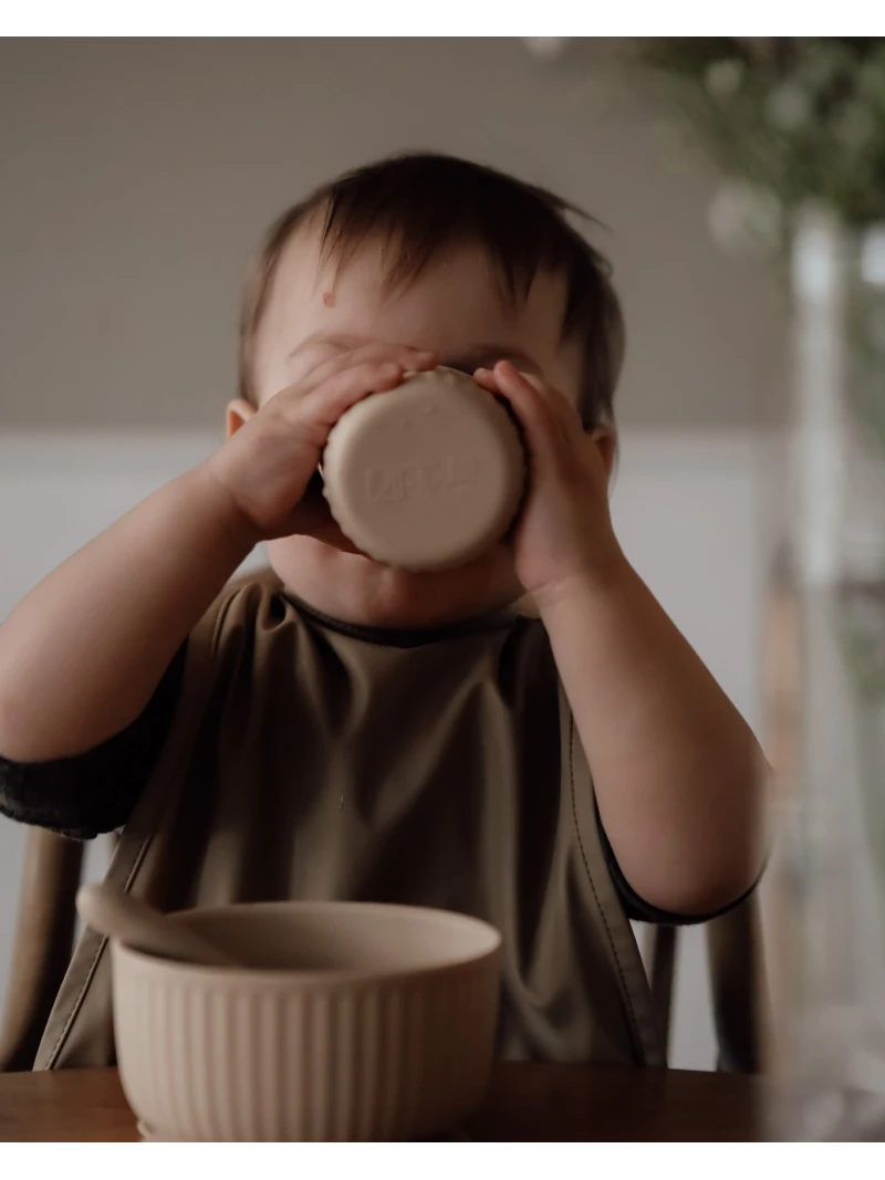 Mikkline jedálenská súprava dve farby