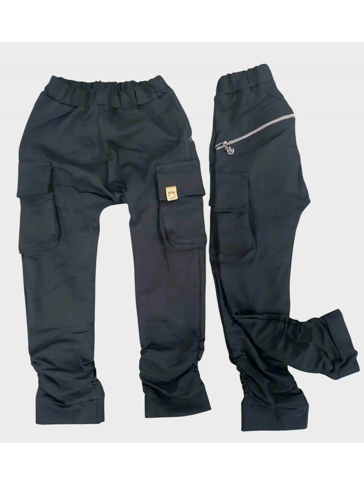 Chlapčenské kapsáčové tepláky- čierne