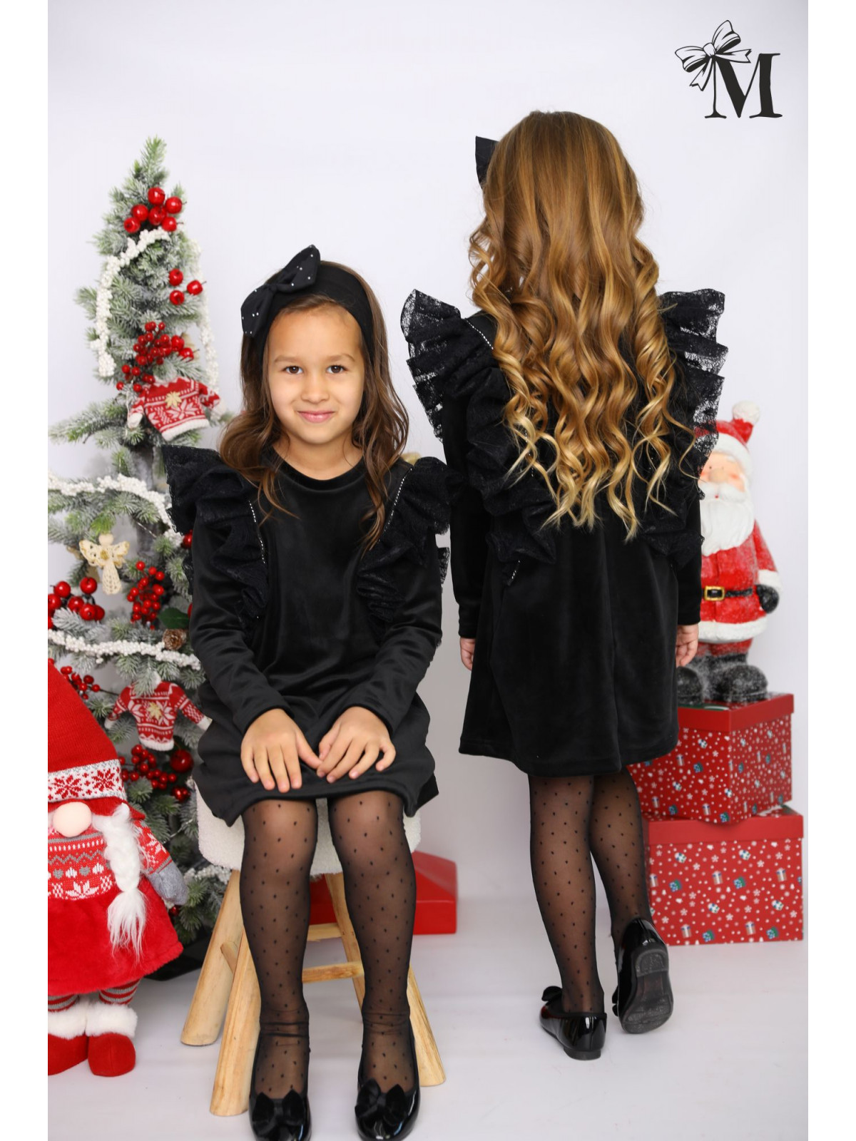 Dievčenské velúrové sviatočné šaty s čipkou