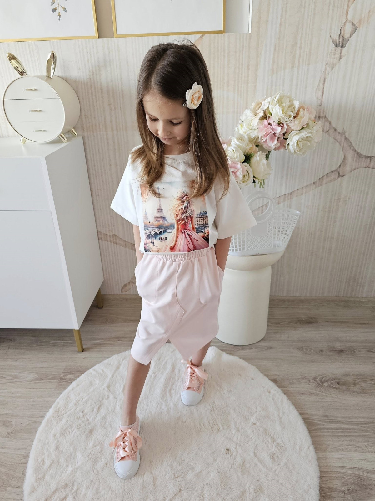 Dievčenská sukňa s rozparkom viac farieb