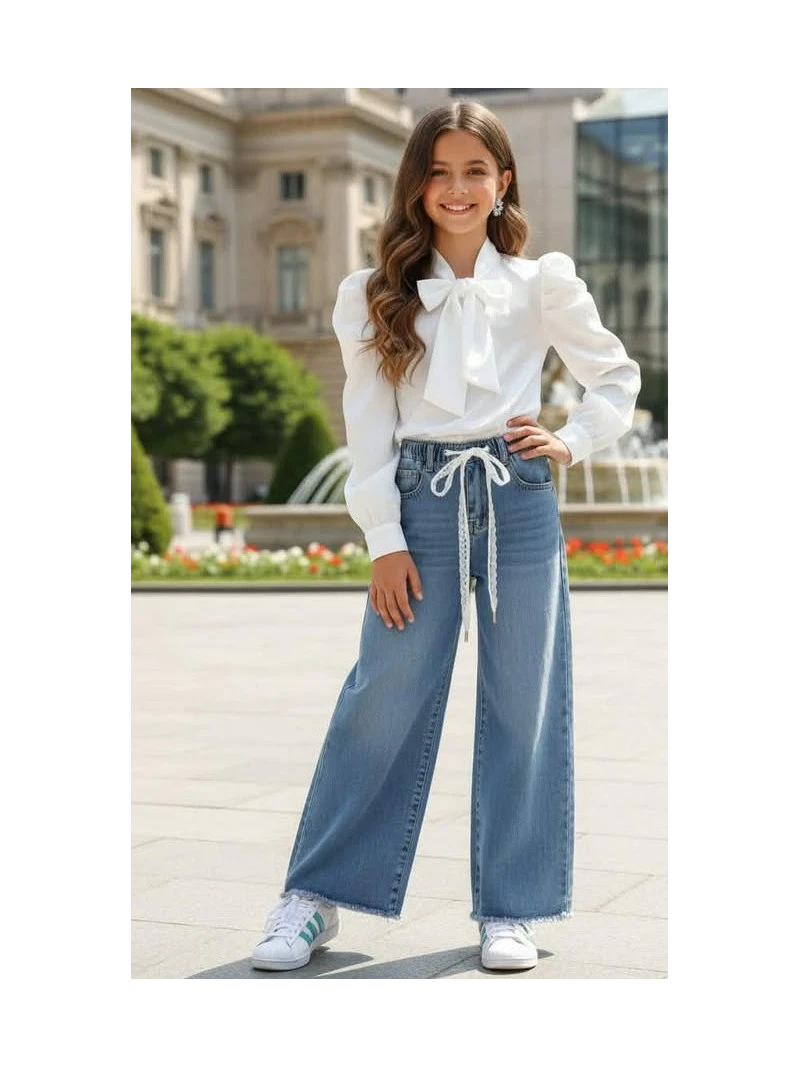 Dievčenská elegantná blúzka