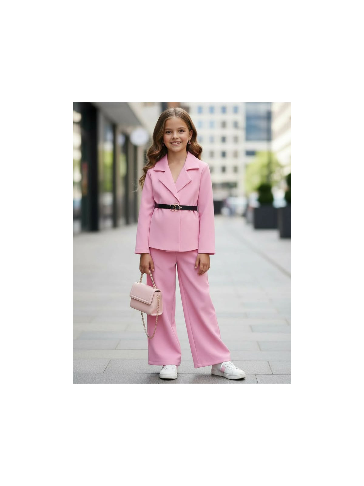 Dievčenský elegantný komplet s opaskom