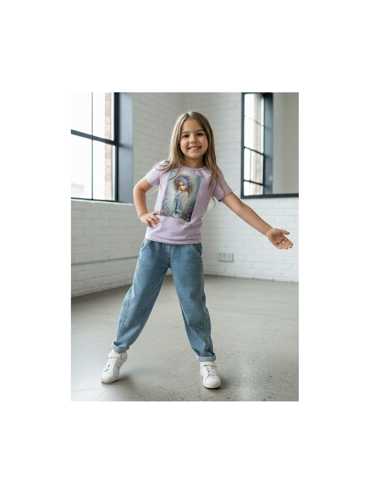 Dievčenské tričko s potlačou a zirkónmi Chill Out