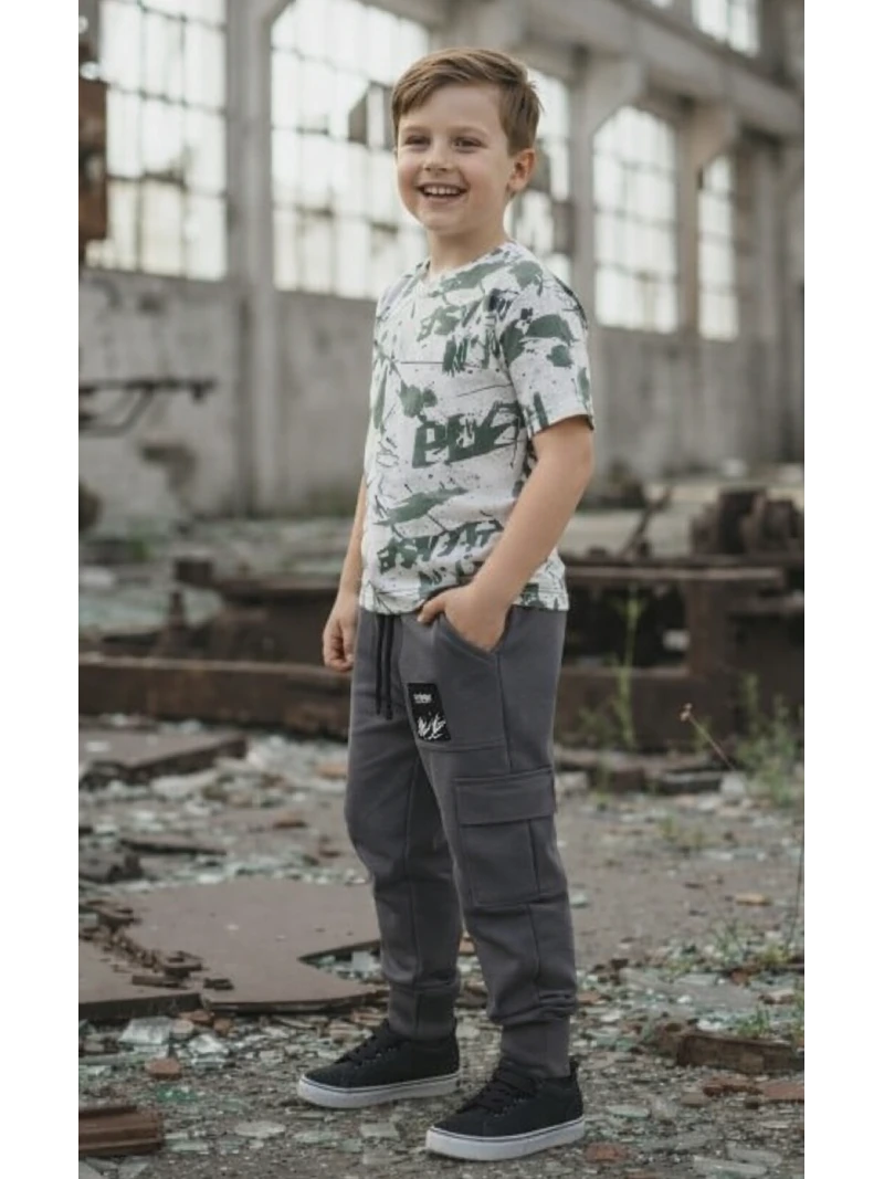 Chlapčenské tepláky s vreckami 2 farby