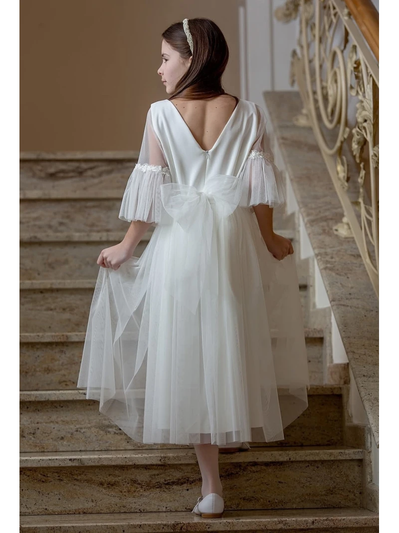 Dievčenské spoločenské šaty s čipkou