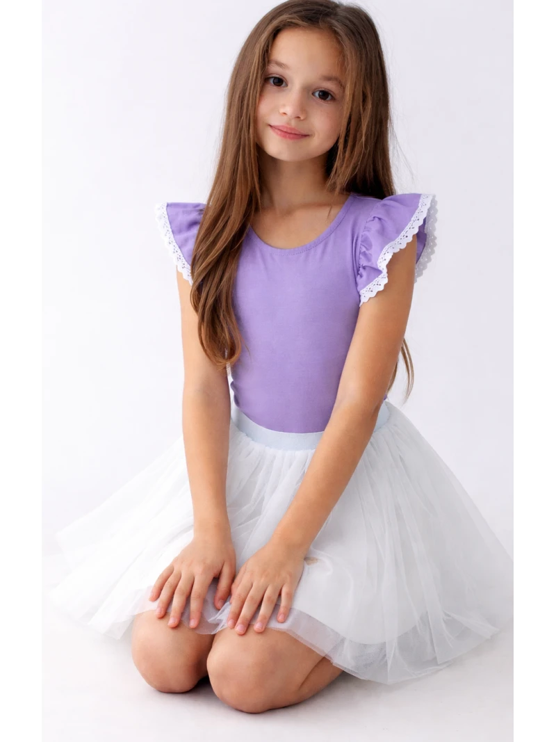 Dievčenské tričko s volánmi a čipkou