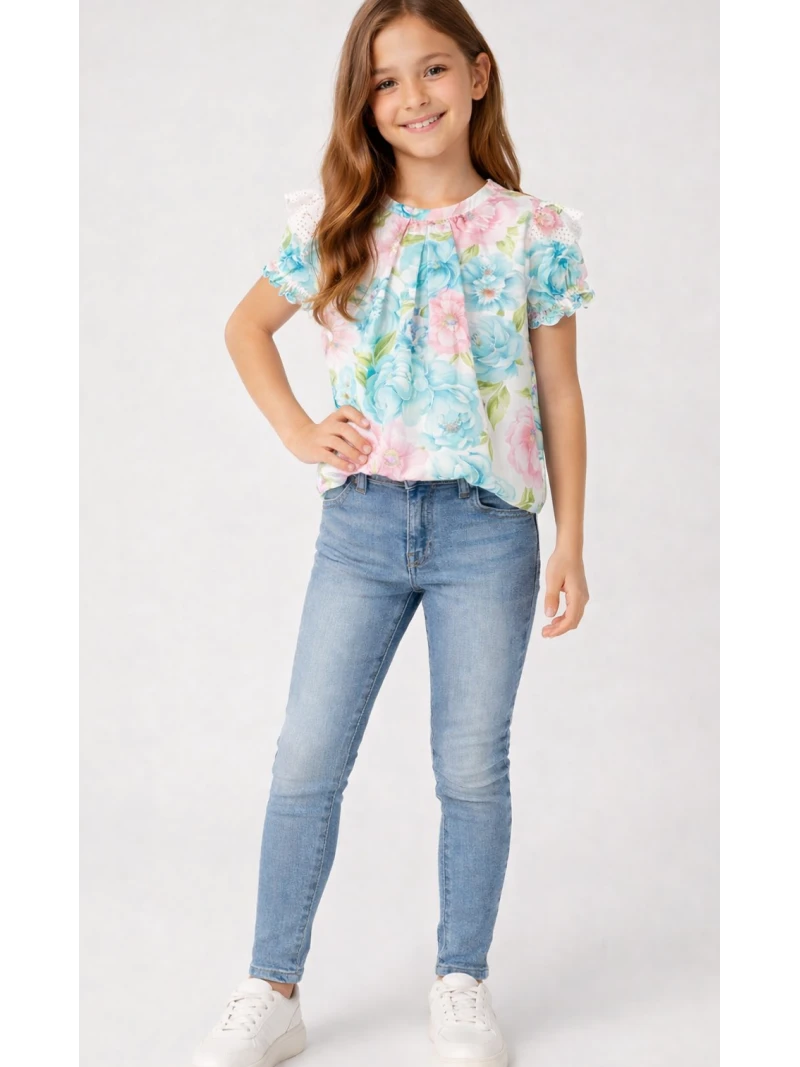 Dievčenská blúzka s kvetinovou potlačou