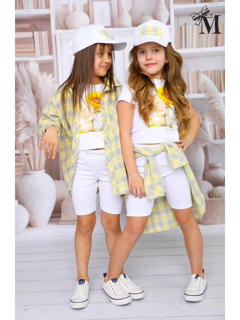 Dievčenské tričko s potlačou a zirkónmi Malami