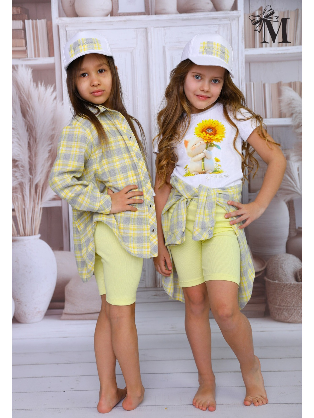 Dievčenské tričko s potlačou a zirkónmi Malami