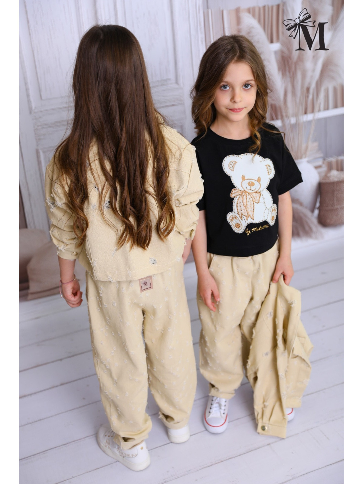 Dievčenské tričko s potlačou a zirkónmi Malami