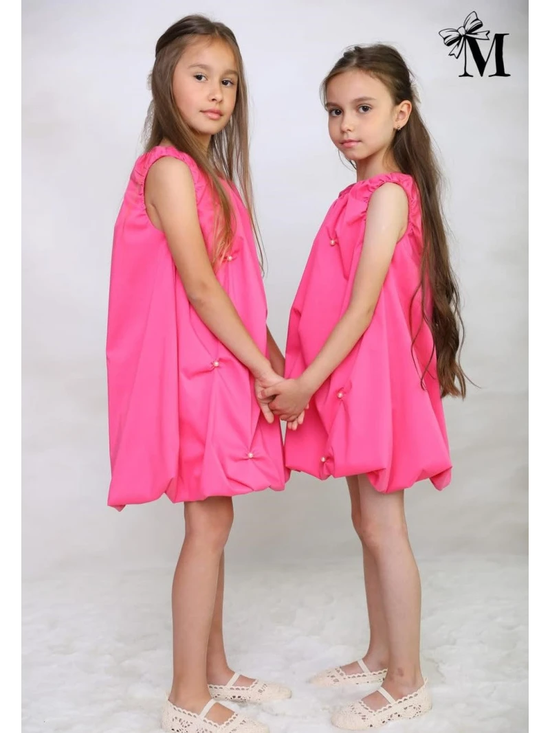 Dievčenské šaty s perlami Malami