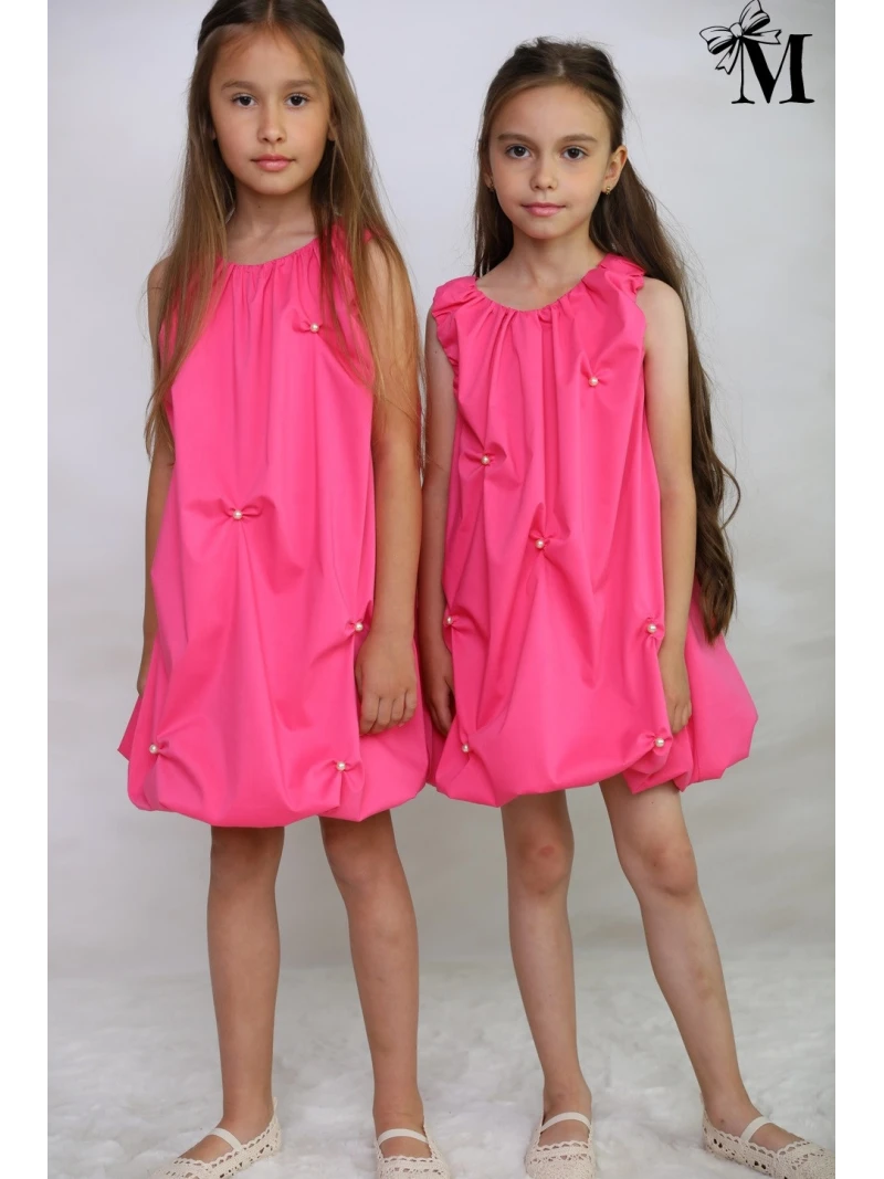 Dievčenské šaty s perlami Malami