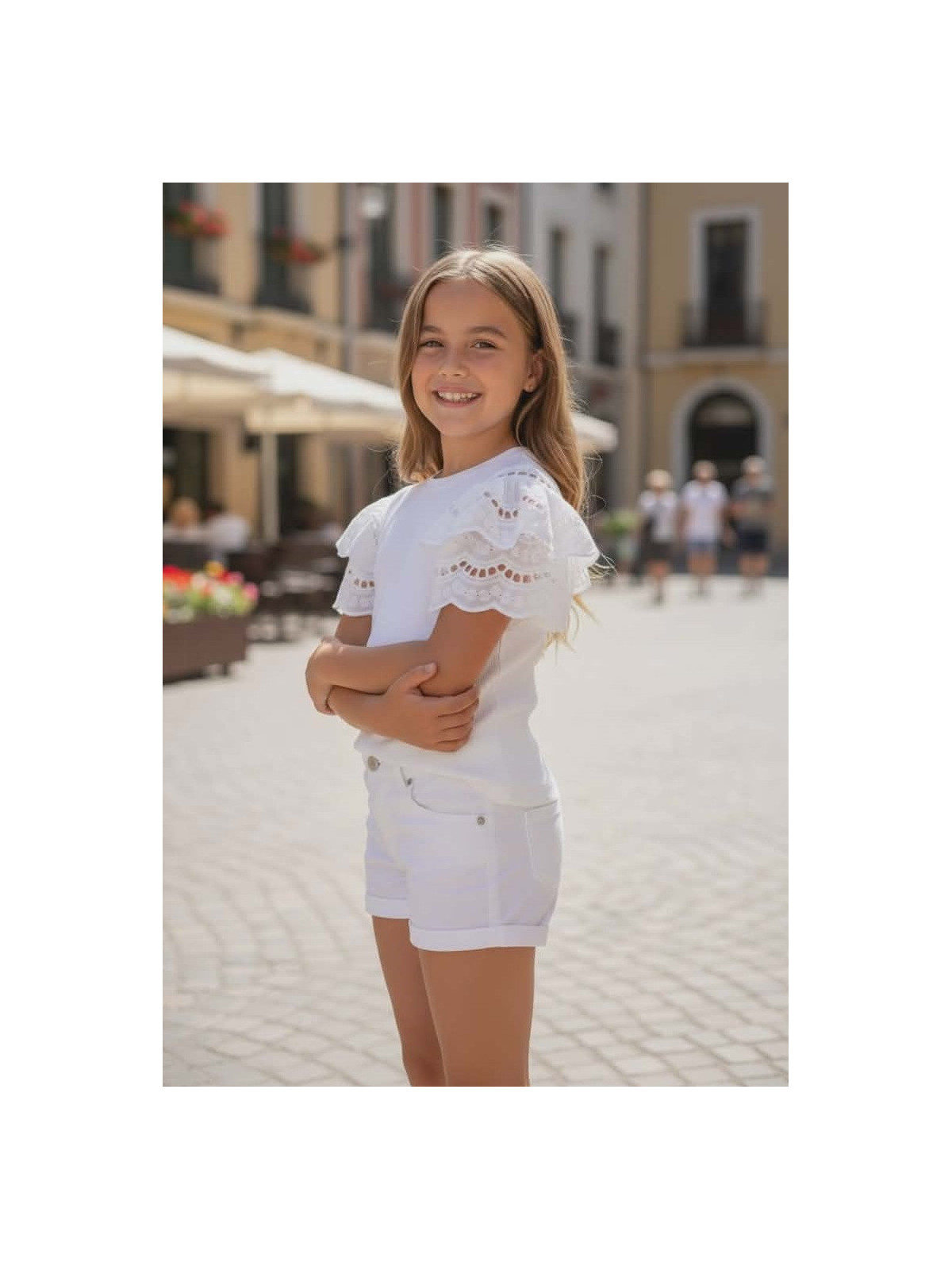 Dievčenské letné tričko s čipkou