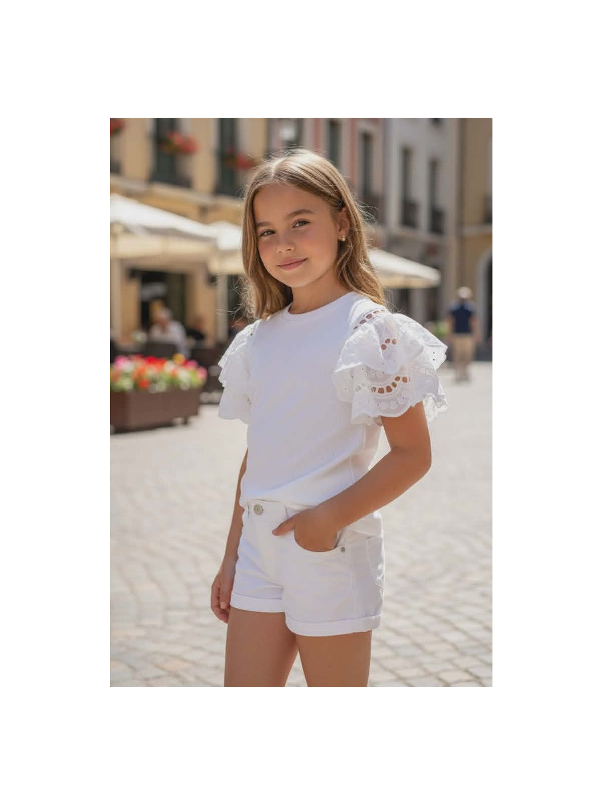 Dievčenské letné tričko s čipkou