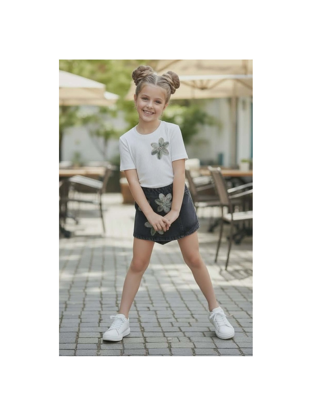 Dievčenský komplet- tričko a rifľové sukňokraťasy