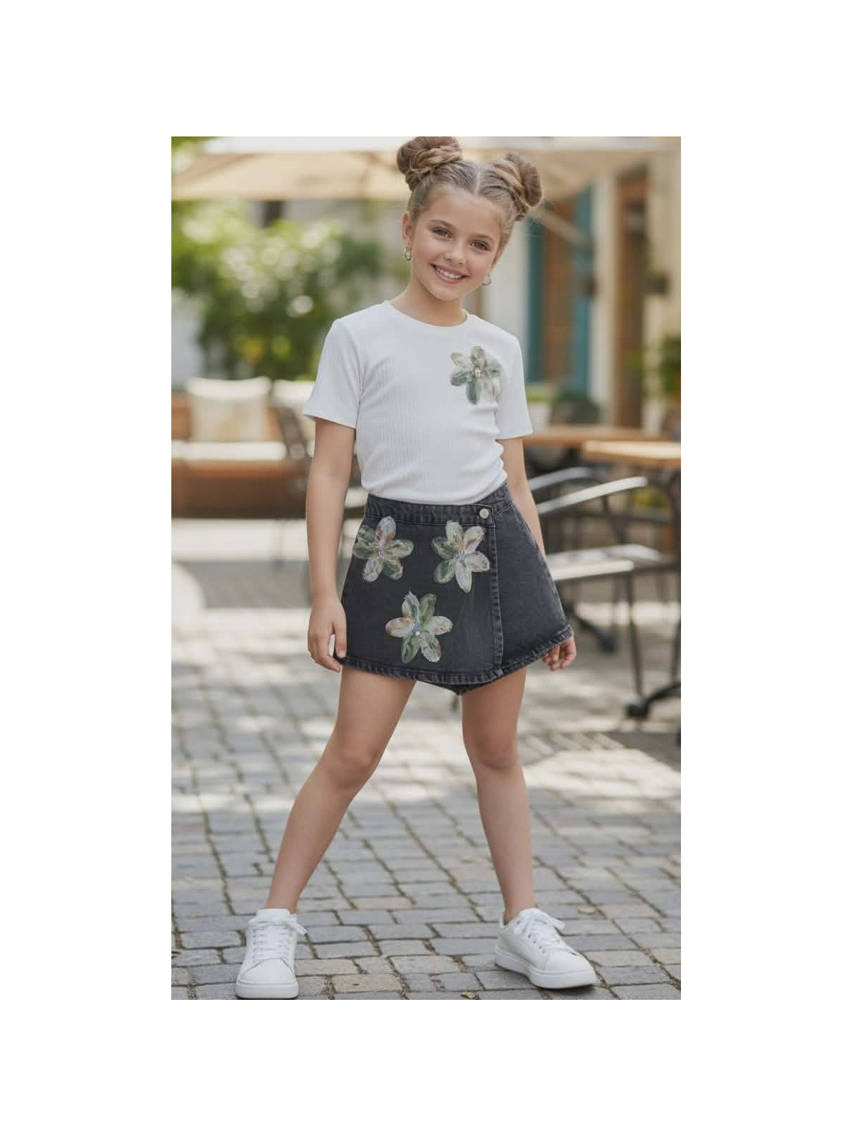 Dievčenský komplet- tričko a rifľové sukňokraťasy