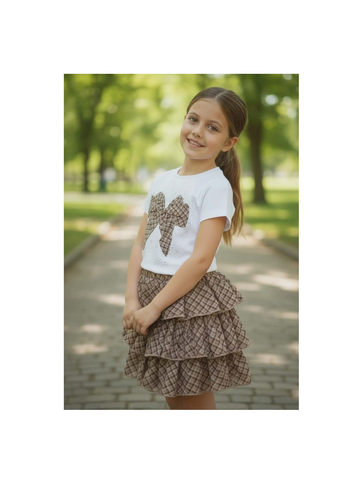 Dievčenský komplet-tričko a sukňa