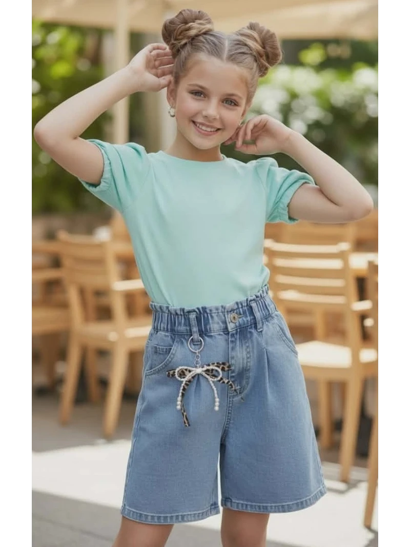 Dievčenské rifľové kraťasy s príveskom