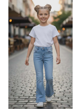 Dievčenské zvonové rifle zdobené gombíkmi